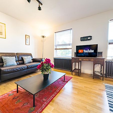 Hackney Central Houseshare Лондон Екстер'єр фото
